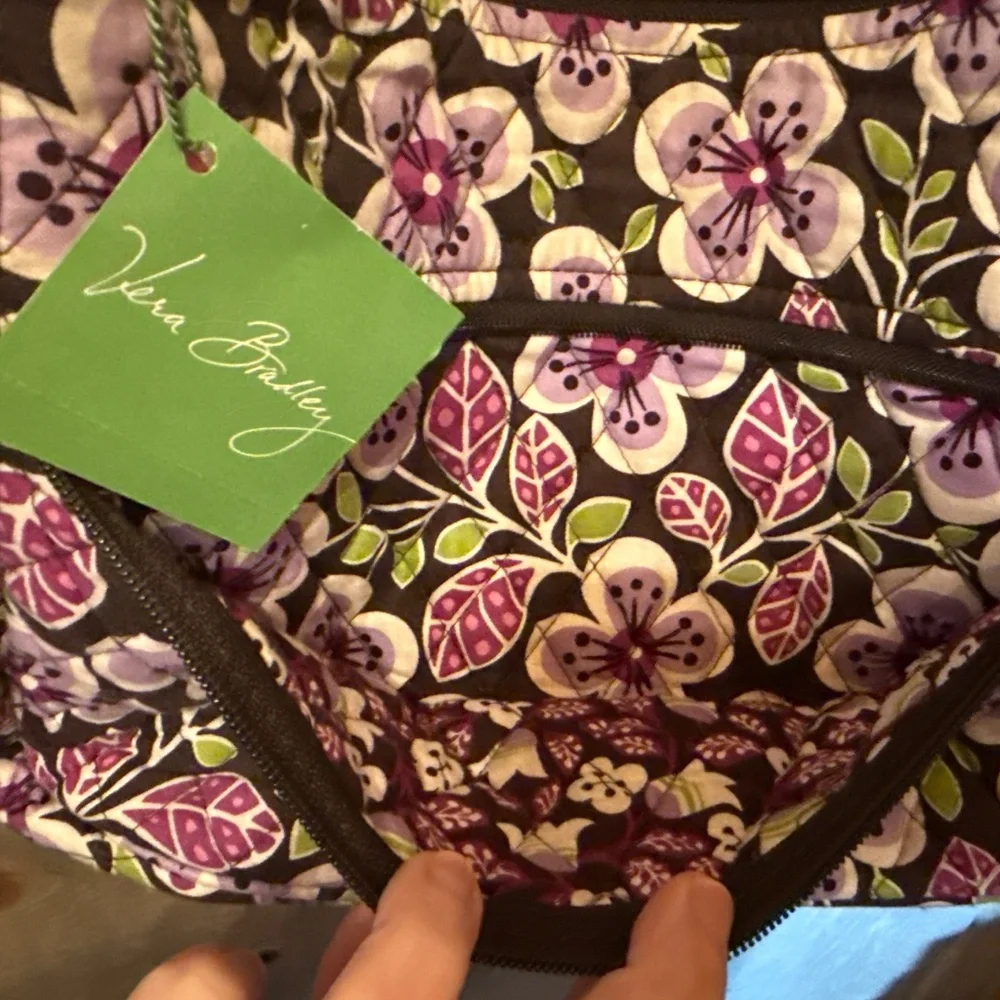 Vera Bradley On The Go Plum Petals - Picture 7 of 8